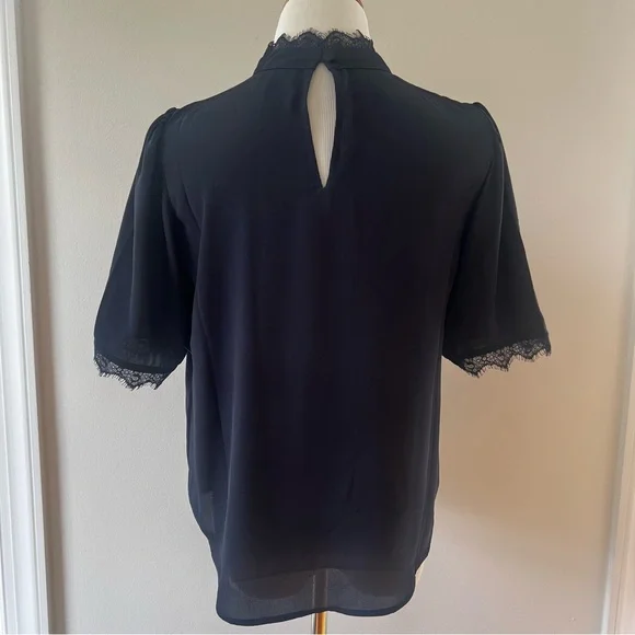 Ann Taylor Navy Blue Lace Trim Blouse – Size Small - Picture 10 of 11
